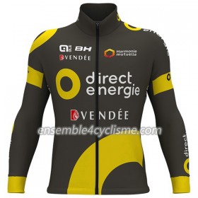 Maillot cycliste TOTAL DIRECT ENERGIE porté par BURGAUDEAU